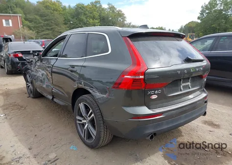 2018 Volvo Xc60 T5 Momentum from USA, damaged, VIN LYV102RK4JB082162